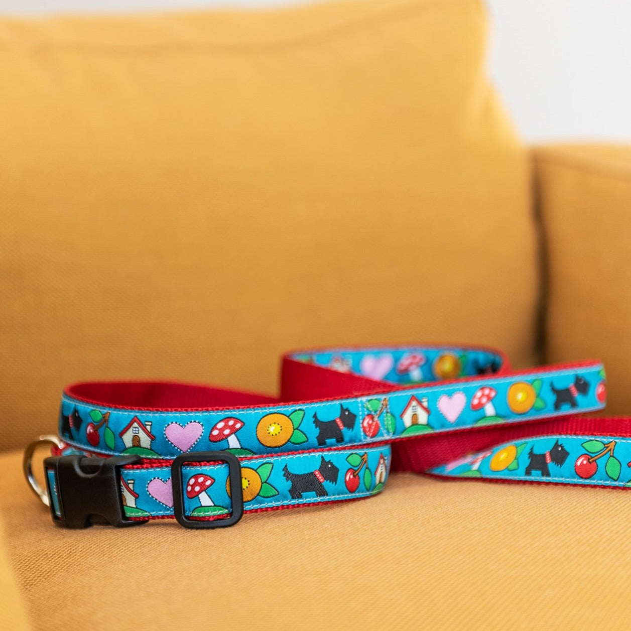 Mary's Icons Dog Leash
