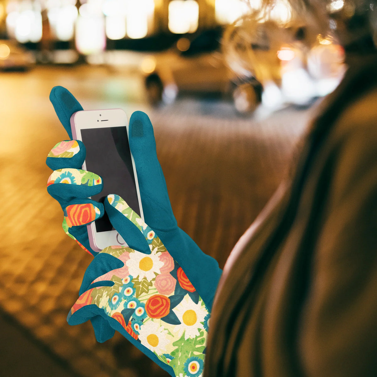 Vintage Calico Touch Screen Gloves