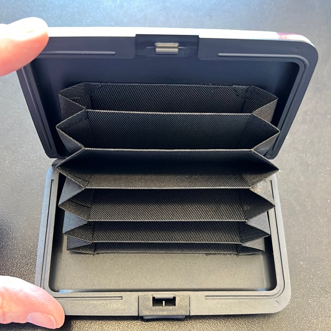 Queen Castle Armored Wallet