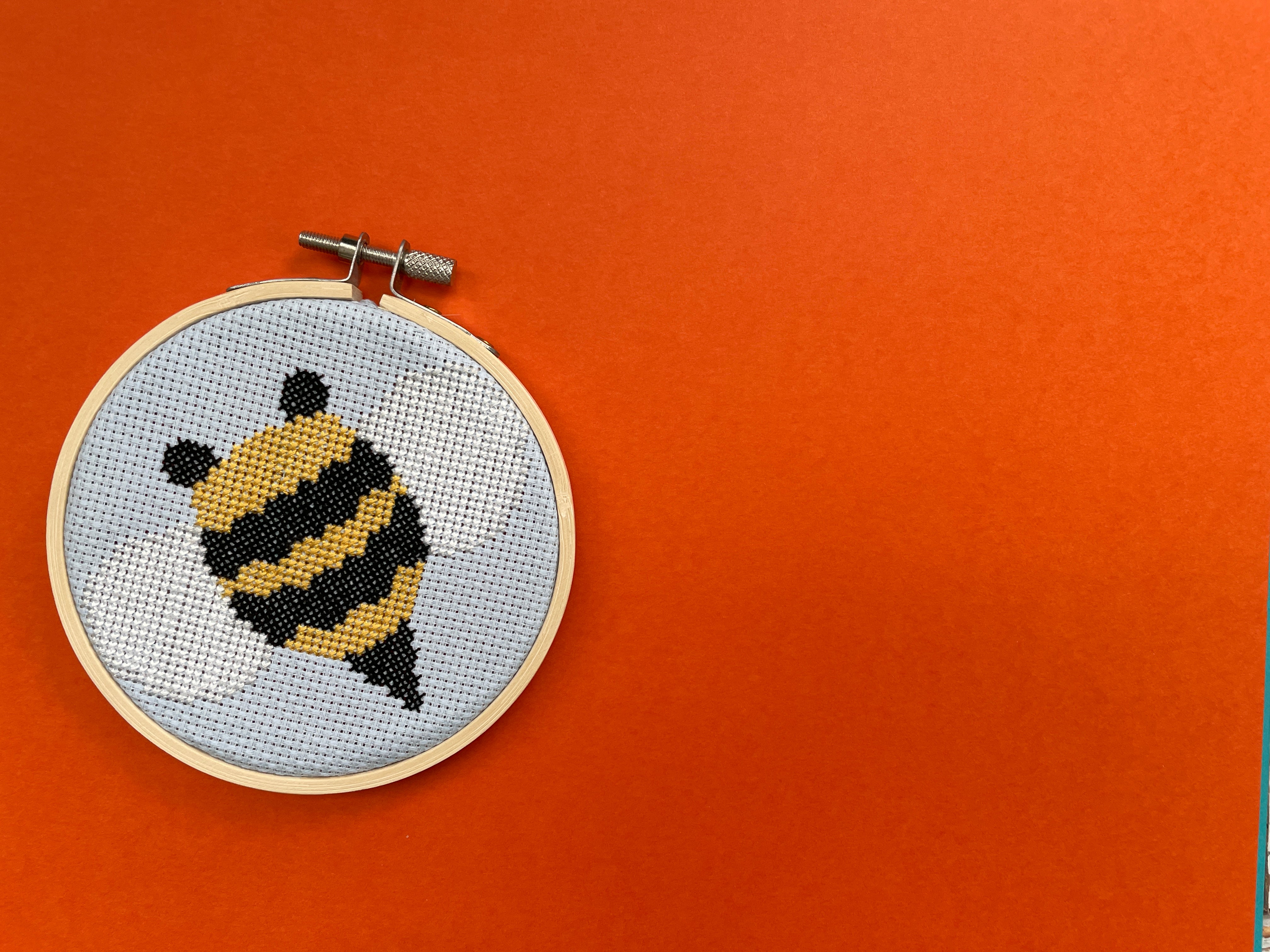 Busy Bee Cross Stitch Kit