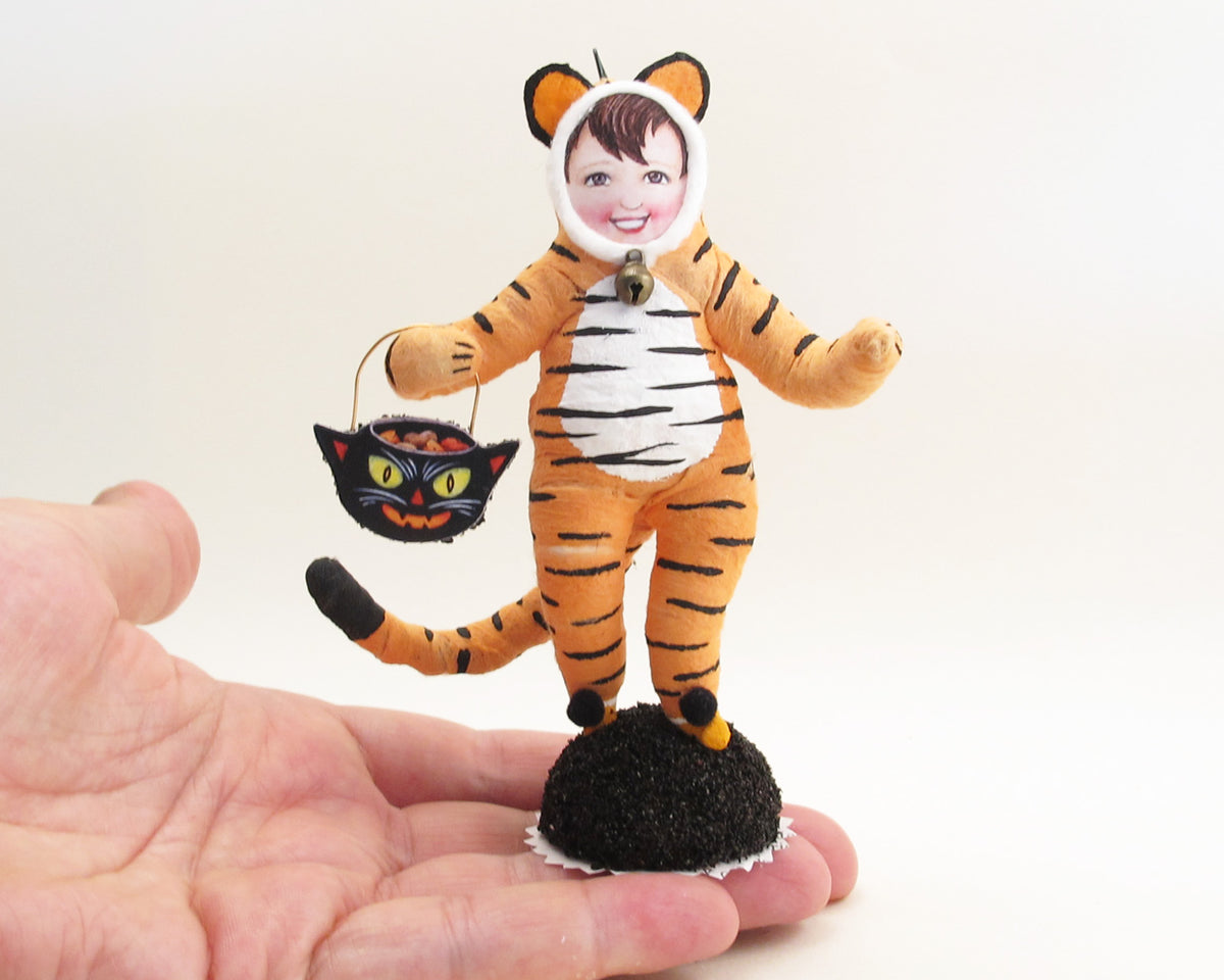 Tommy Tiger Halloween Figure